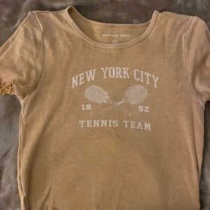 American Eagle baby tee